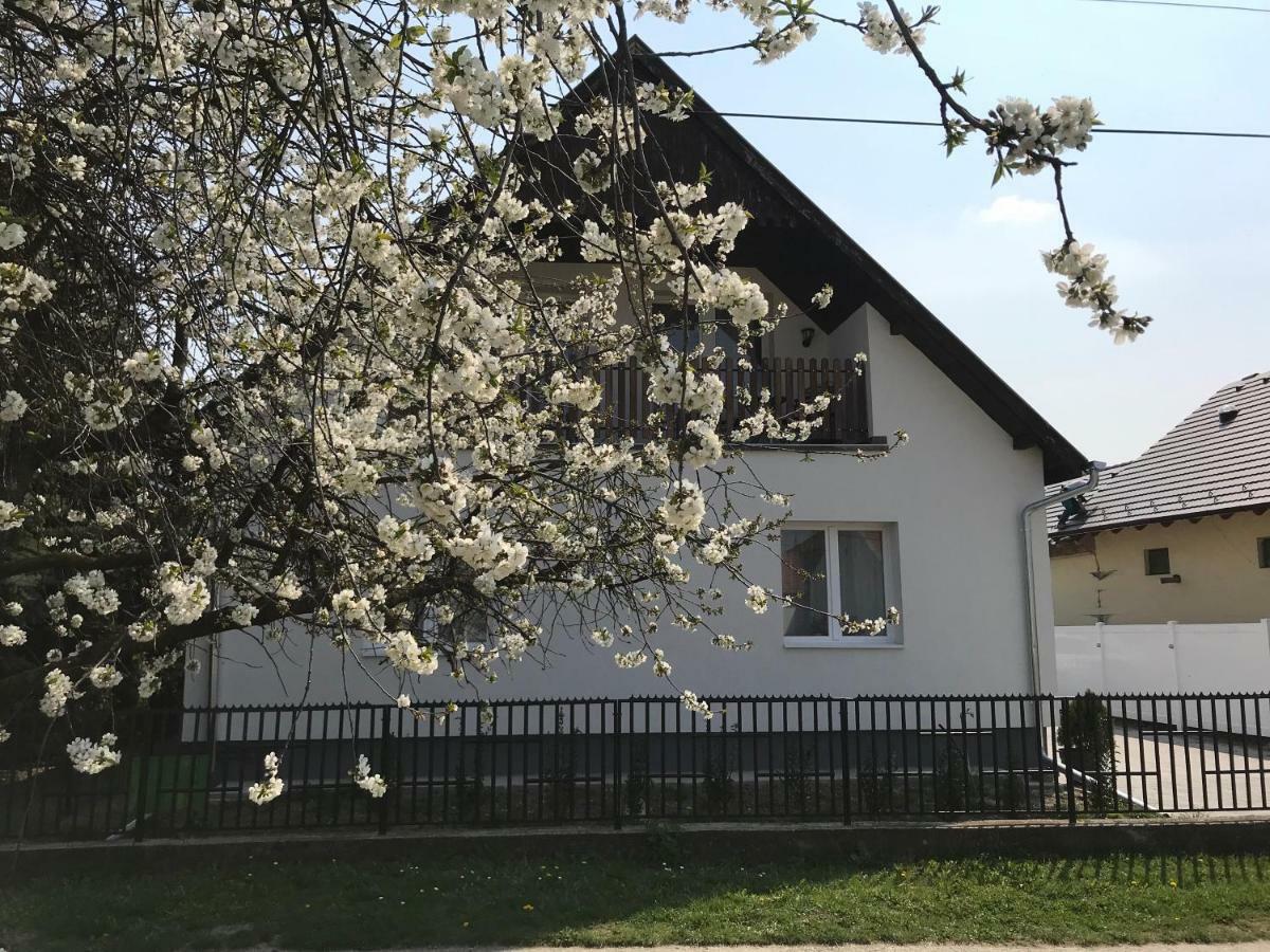 Szep Napot Vendeghaz Gasthof