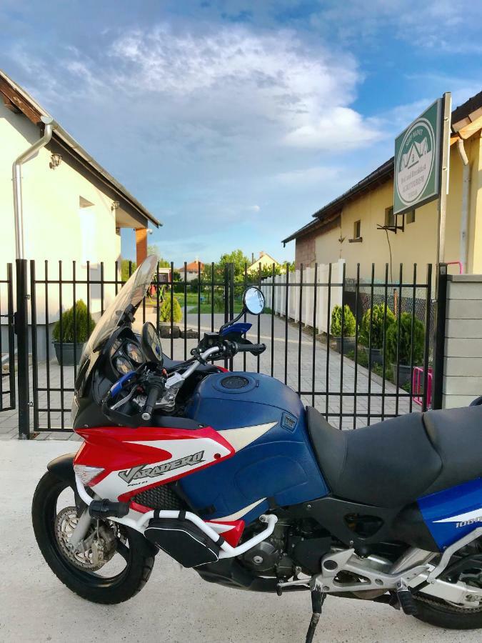 Gasthof Szep Napot Vendeghaz *